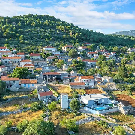Stunning In Krusevo Holiday home *